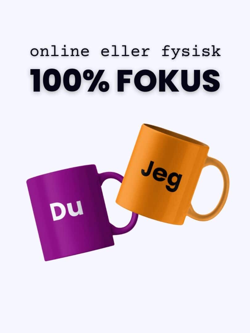 To krus, et lilla med påskriften "you" og et orange med påskriften "me", med teksten "online or in person 100% focus" på en lys baggrund.
